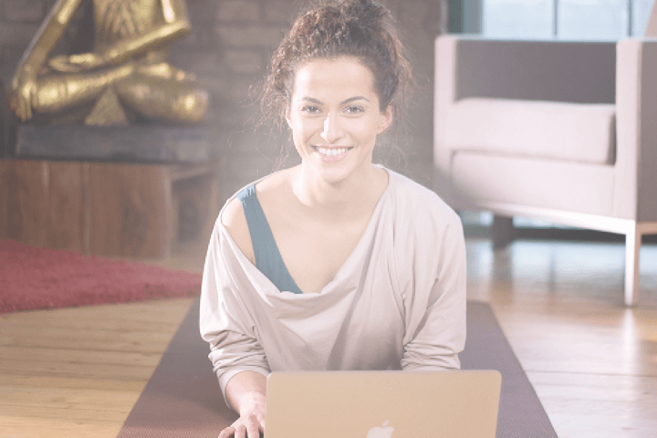 Yoga mit MacBook