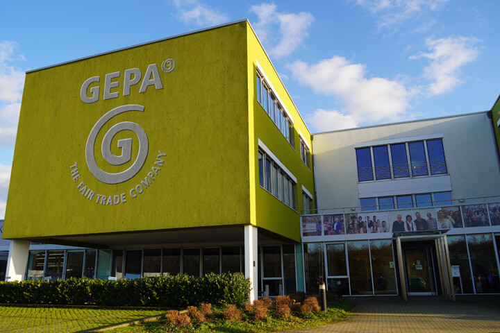 GEPA-the fair Trade Company fairgehandelte Produkte in der nachhaltigen Lifestyle Box von TrendRaider
